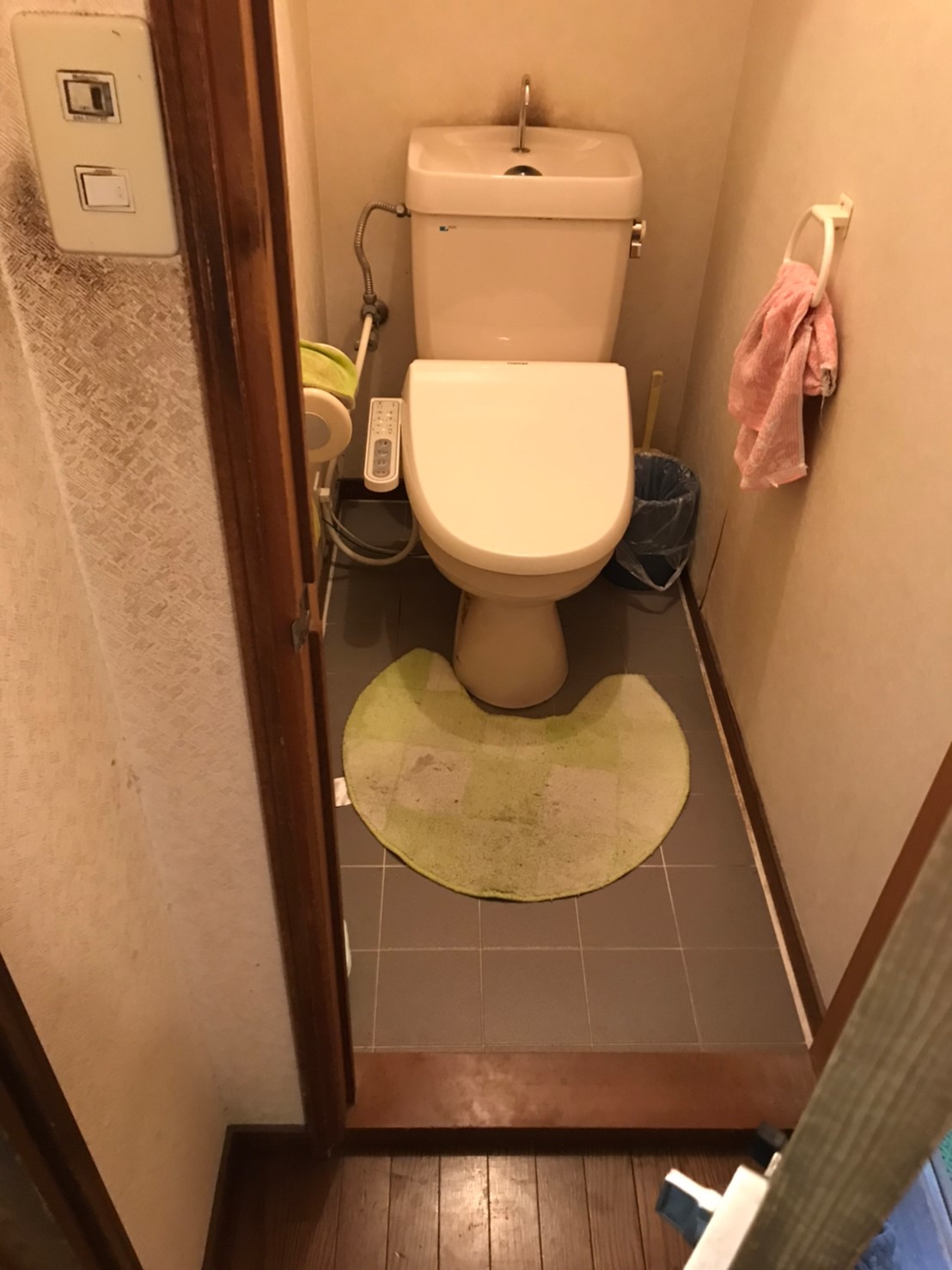 リフォームブログ　京都市南区・M様邸　　　　　　　　　　　　　　　　　　　　　②トイレ改修工事2